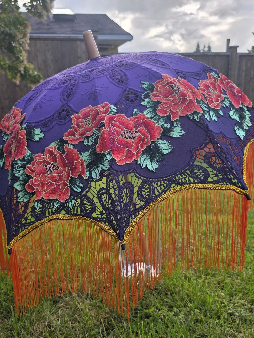Purple Floral Lace Parasol with Red Rose Embroidery - Picture 3 of 3